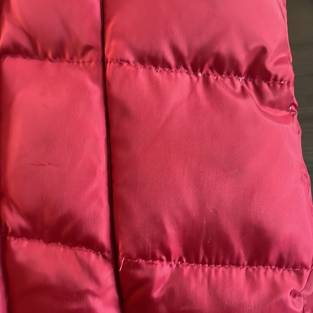 Calvin Klein Ladies Petite Red Puffer Coat - Picture 8 of 8